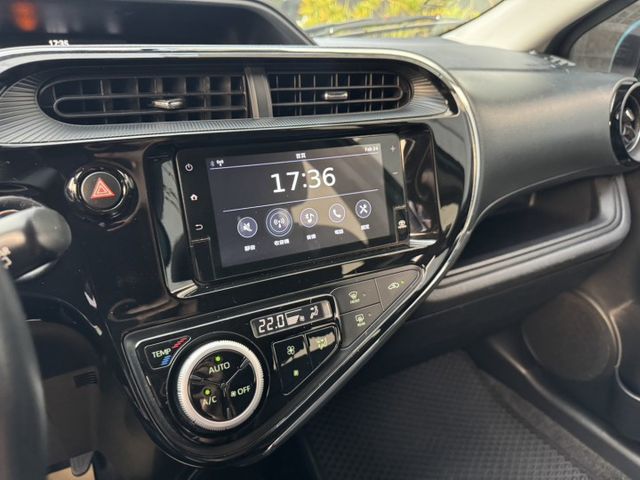 油電➤2019年 PRIUS C 1.5 省油好開-原廠保養-進口掀背小車-可全貸  第14張相片