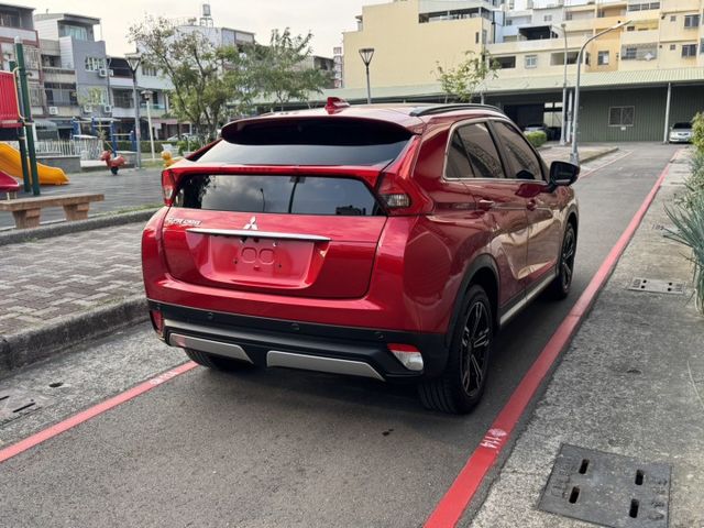 四輪傳動➤2018年日蝕1.5渦輪 全程原廠保養-一手車-環景-省稅好開  第7張相片