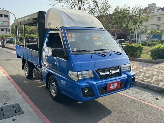 五面棚+黑墊 ➤2014年新車頭-一手車-內外漂亮-發財貨車最耐用問題少-引擎最耐操-買到賺到 可全額貸款  第4張相片