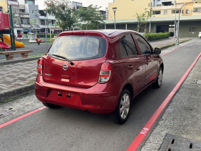 僅跑6萬➤2016年MARCH 1.5 內外新-小車好開好停-省油省稅-可全貸  第7張相片