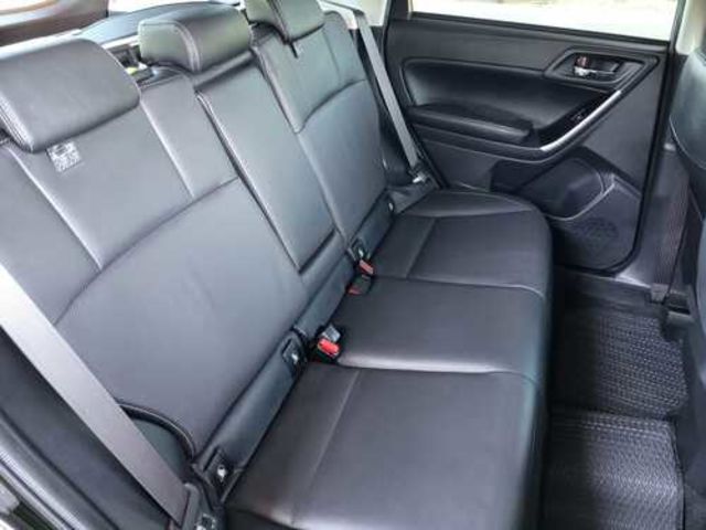 SUBARU速霸陸 FORESTER  第8張相片