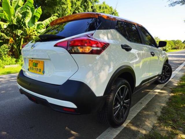 NISSAN日產 KICKS  第2張相片