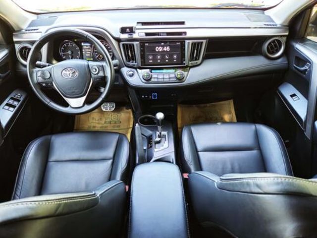 TOYOTA豐田 RAV4  第5張相片