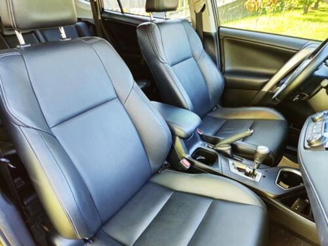 TOYOTA豐田 RAV4  第12張相片