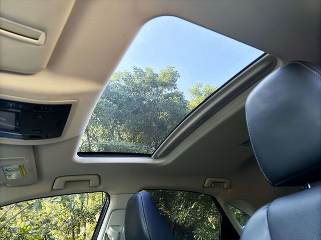 LEXUS凌志 NX200T  第15張相片