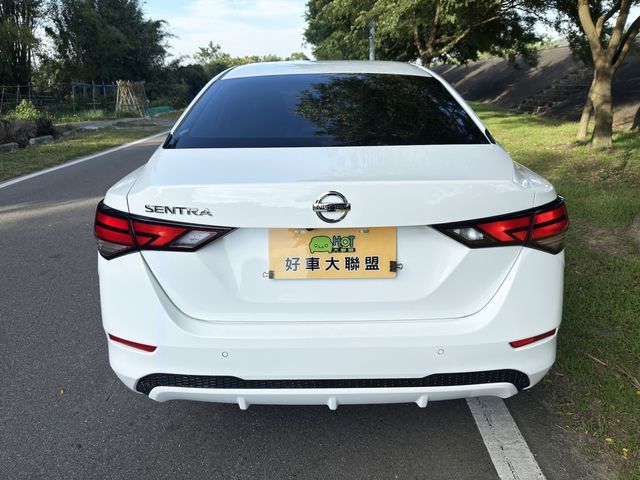 NISSAN日產 SENTRA  第4張相片