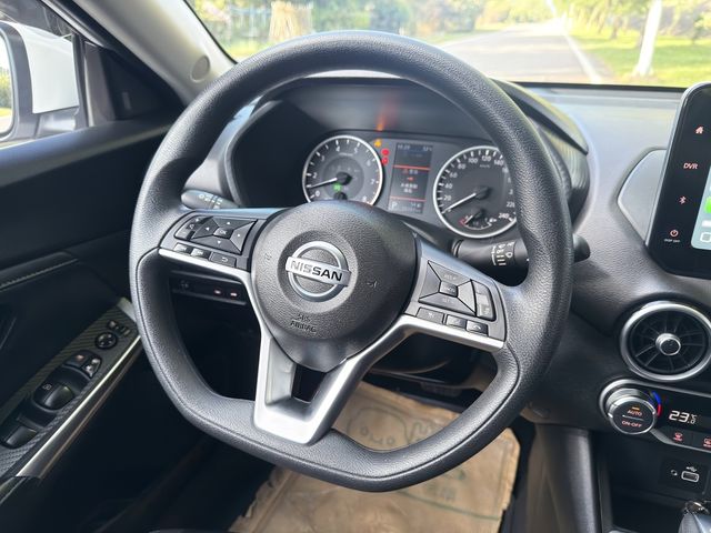 NISSAN日產 SENTRA  第15張相片
