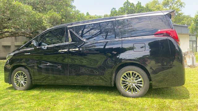 TOYOTA豐田 ALPHARD  第5張相片