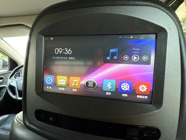 HYUNDAI現代 SANTA FE  第16張相片