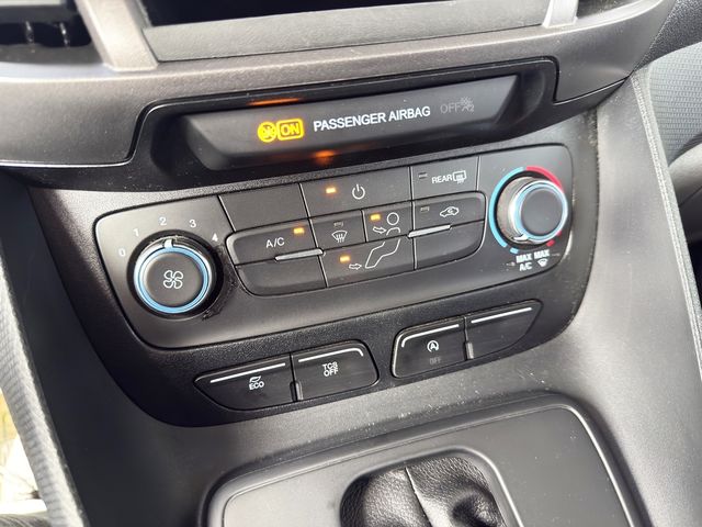 FORD福特 TOURNEO CONNECT  第19張相片