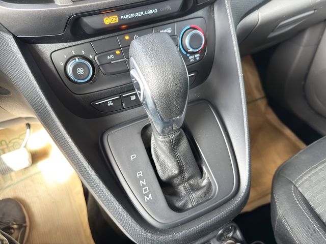 FORD福特 TOURNEO CONNECT  第20張相片