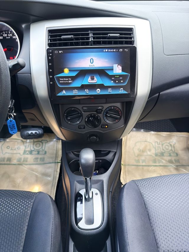 NISSAN日產 LIVINA  第16張相片