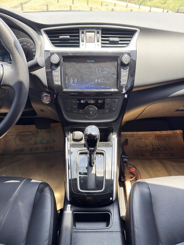 NISSAN日產 SENTRA  第18張相片