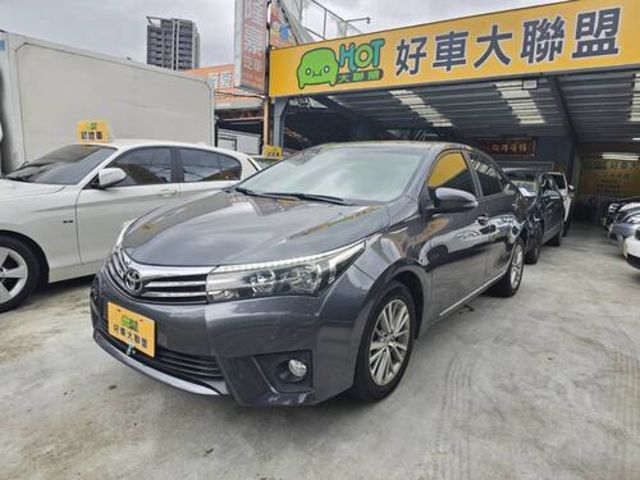 TOYOTA豐田 ALTIS  第1張相片