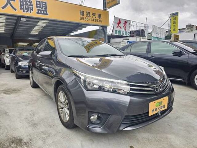 TOYOTA豐田 ALTIS  第3張相片