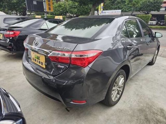 TOYOTA豐田 ALTIS  第4張相片