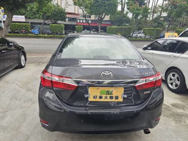 TOYOTA豐田 ALTIS  第5張相片