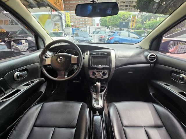 NISSAN日產 LIVINA  第6張相片