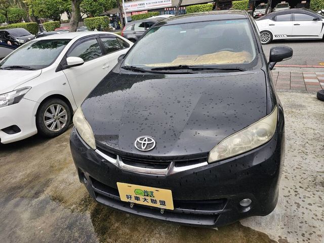 TOYOTA豐田 WISH  第2張相片