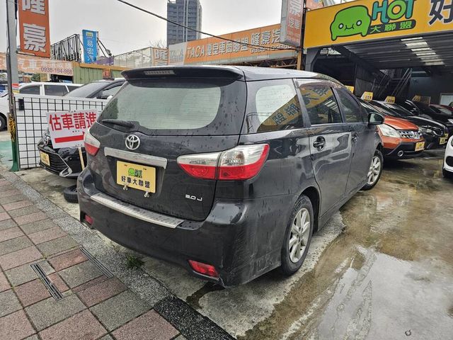 TOYOTA豐田 WISH  第4張相片