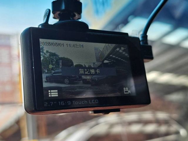 NISSAN日產 TEANA  第14張相片