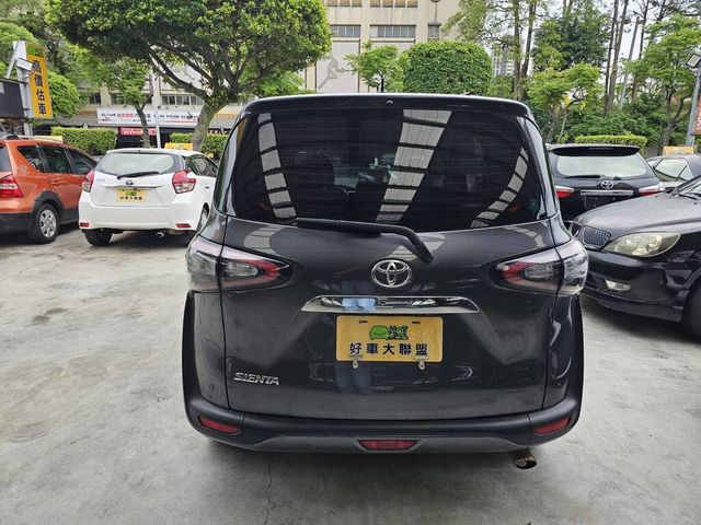 TOYOTA豐田 SIENTA  第5張相片