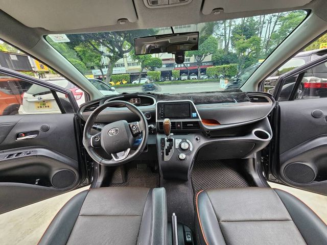TOYOTA豐田 SIENTA  第11張相片