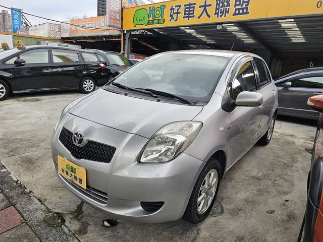 TOYOTA豐田 YARIS  第1張相片