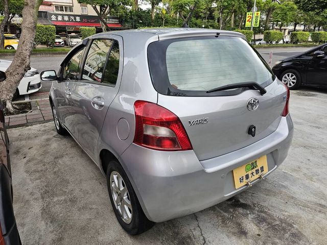TOYOTA豐田 YARIS  第6張相片