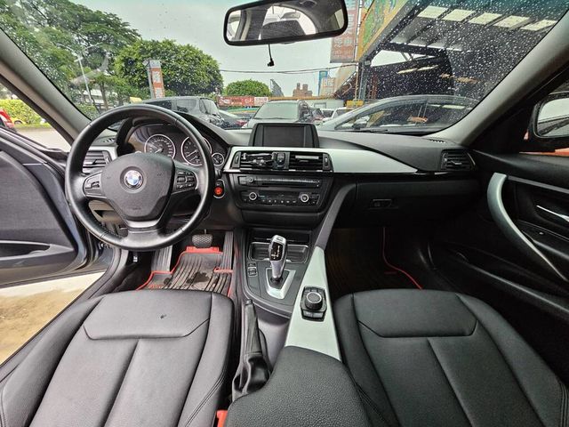 BMW寶馬 316I  第8張相片
