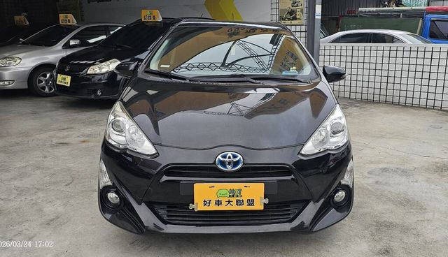 TOYOTA豐田 PRIUS C  第2張相片