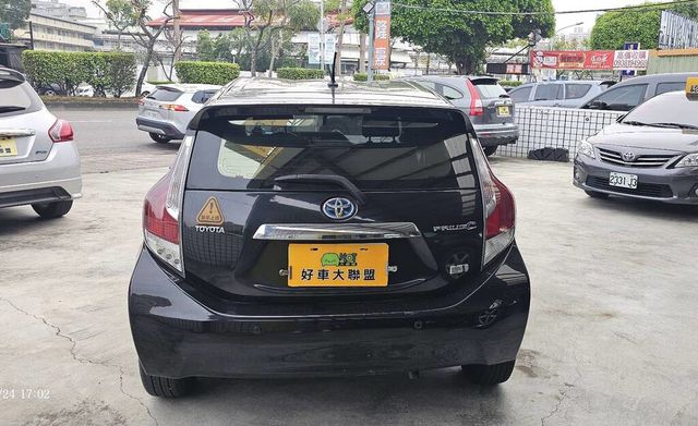 TOYOTA豐田 PRIUS C  第5張相片