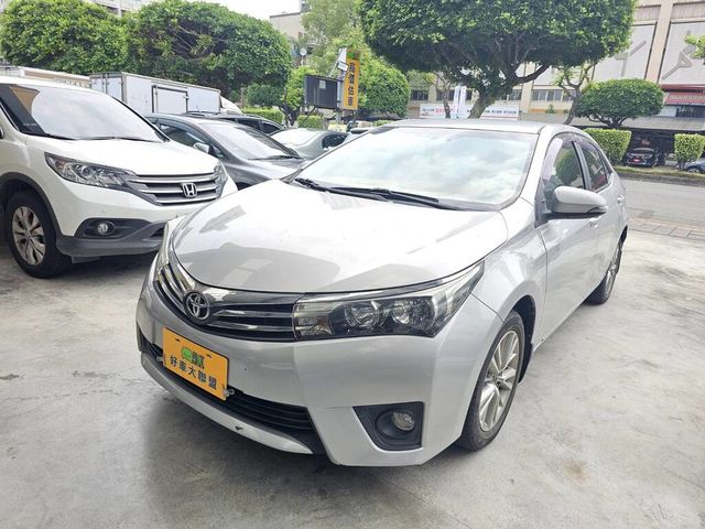 TOYOTA豐田 ALTIS  第1張相片