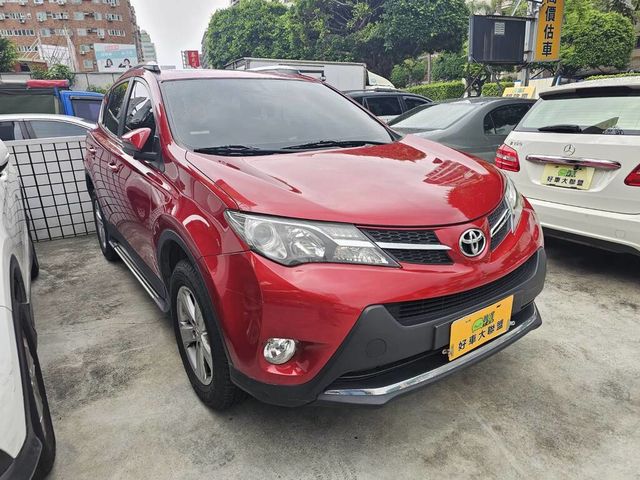 TOYOTA豐田 RAV4  第3張相片