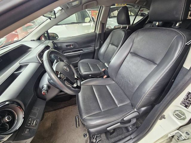 TOYOTA豐田 PRIUS C  第16張相片