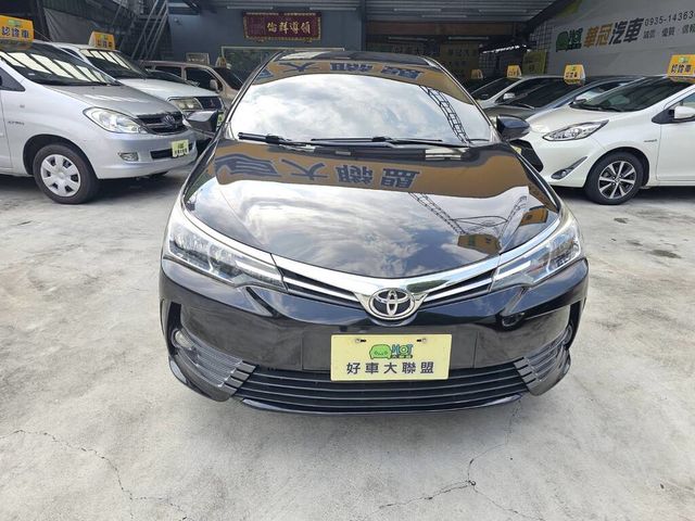 TOYOTA豐田 ALTIS  第2張相片