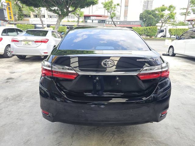 TOYOTA豐田 ALTIS  第5張相片