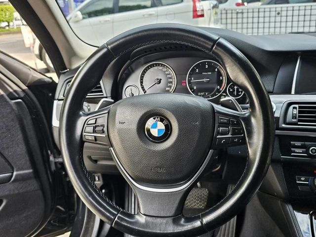 BMW寶馬 520D  第13張相片