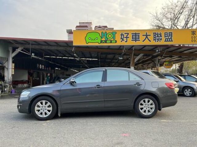 TOYOTA豐田 CAMRY  第9張相片
