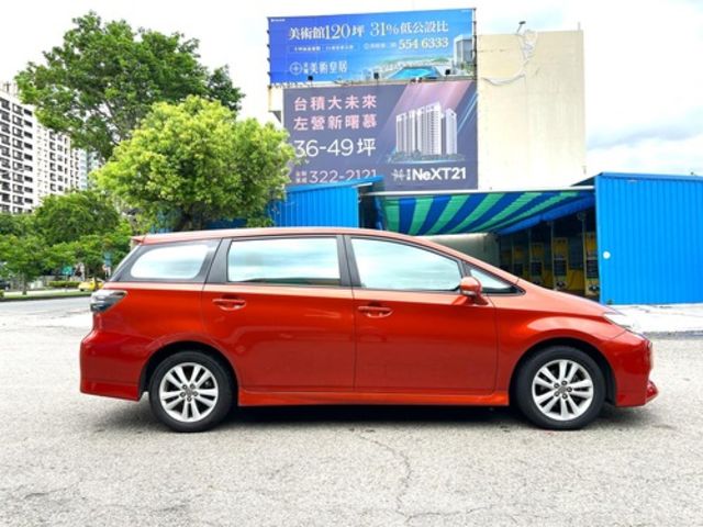 TOYOTA豐田 WISH  第6張相片