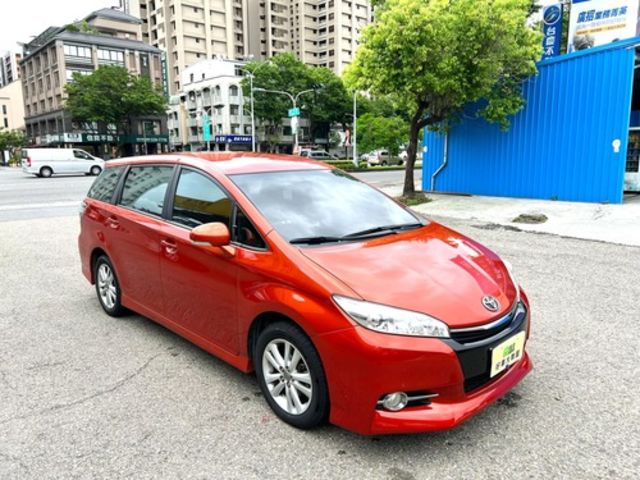 TOYOTA豐田 WISH  第8張相片