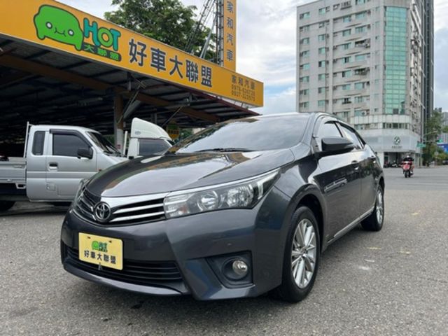 TOYOTA豐田 ALTIS  第1張相片