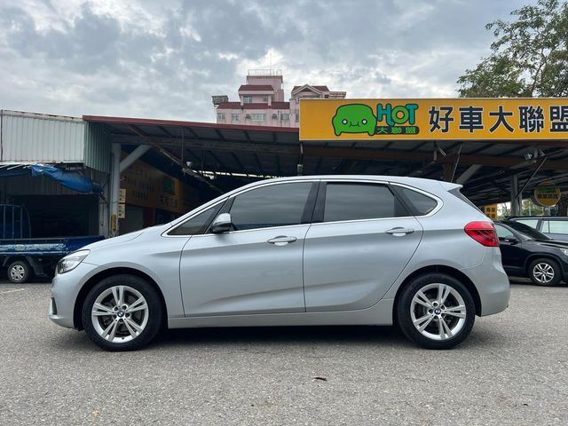 BMW寶馬 220I  第13張相片