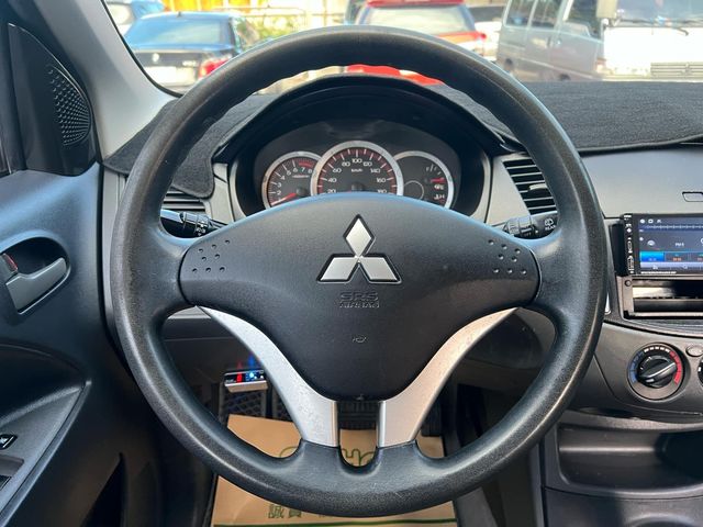 MITSUBISHI三菱 ZINGER  第7張相片