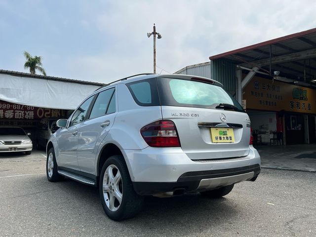 M-BENZ賓士 ML320  第11張相片
