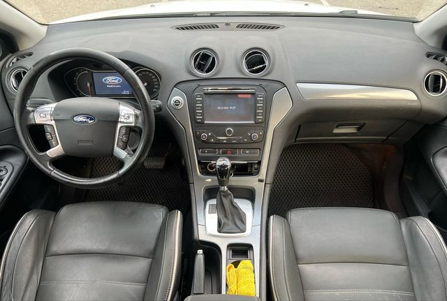 FORD福特 MONDEO  第5張相片