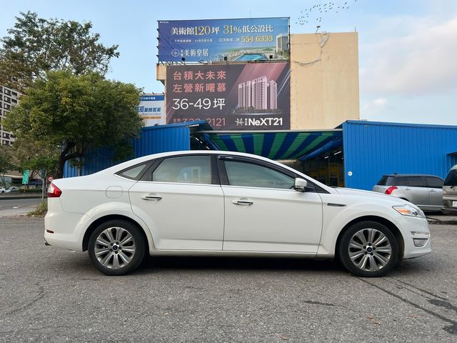 FORD福特 MONDEO  第9張相片