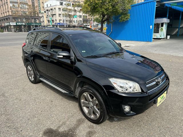 TOYOTA豐田 RAV4  第11張相片