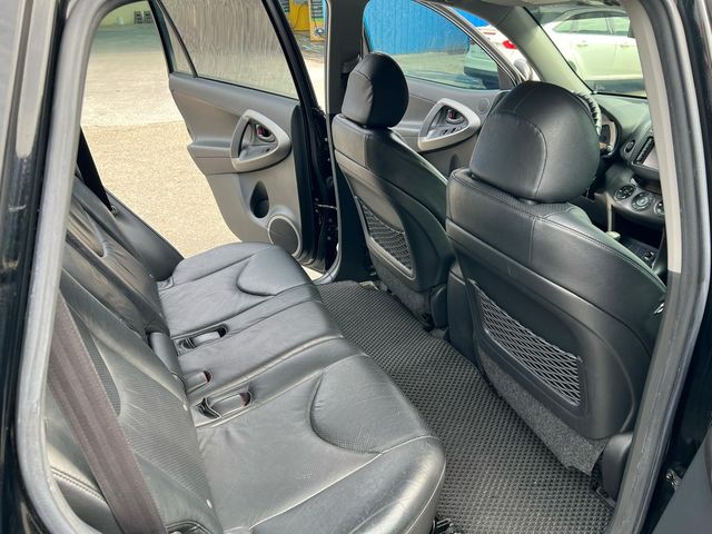 TOYOTA豐田 RAV4  第16張相片
