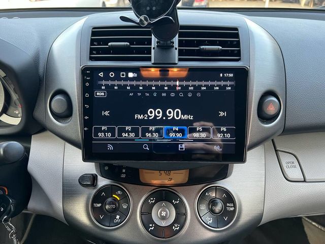 TOYOTA豐田 RAV4  第8張相片